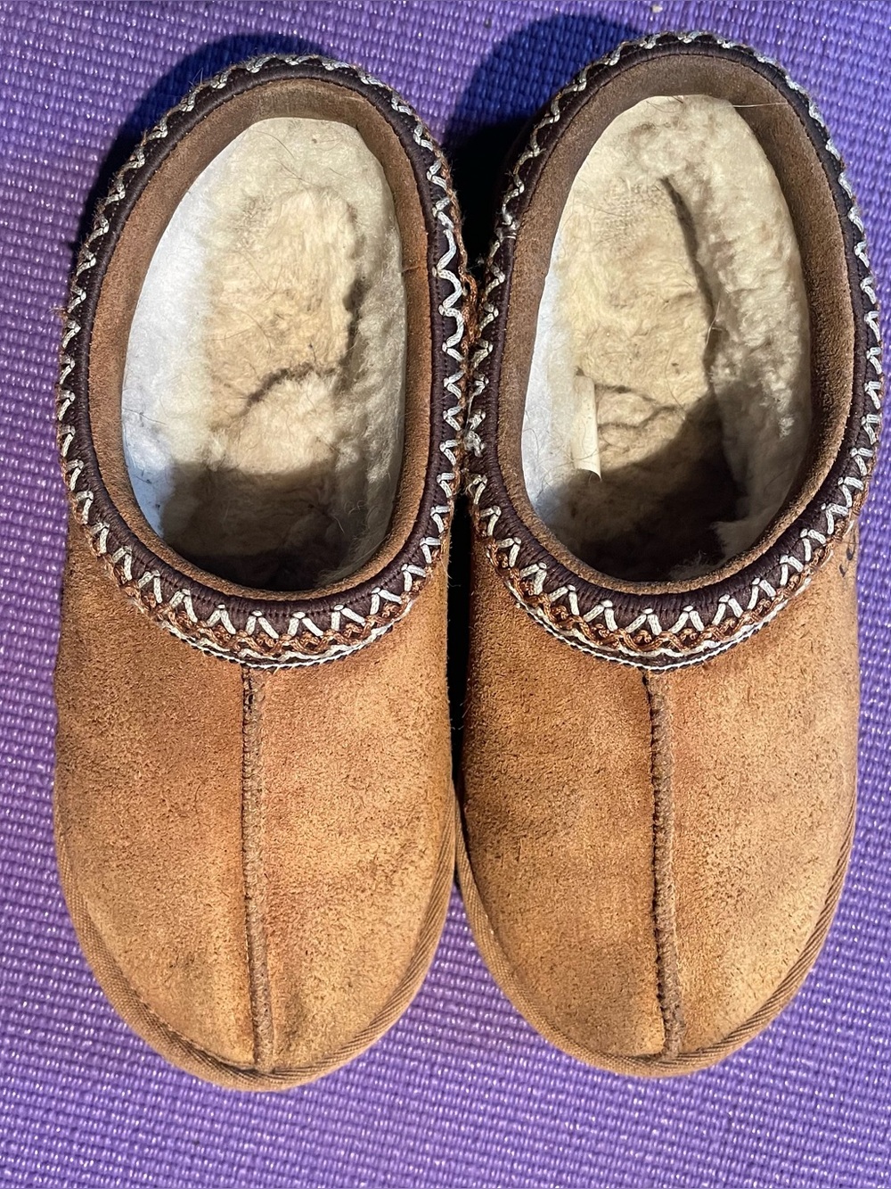 Ugg Tasman size 7 in brown
